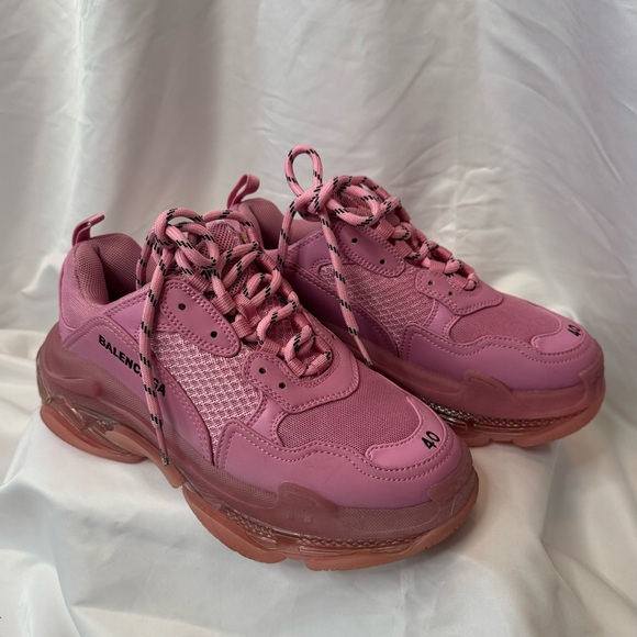 Balenciaga Pink Triple S - Picture 2 of 7